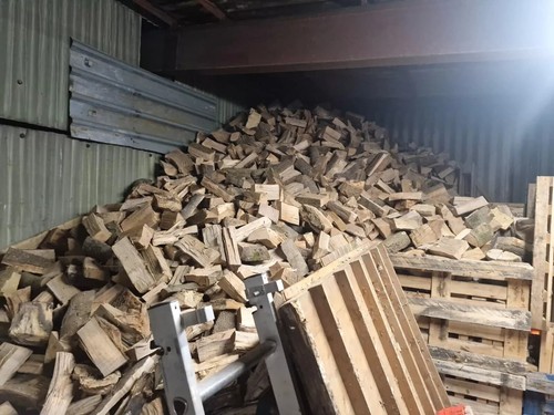 Hardwood logs seasoned - logs,